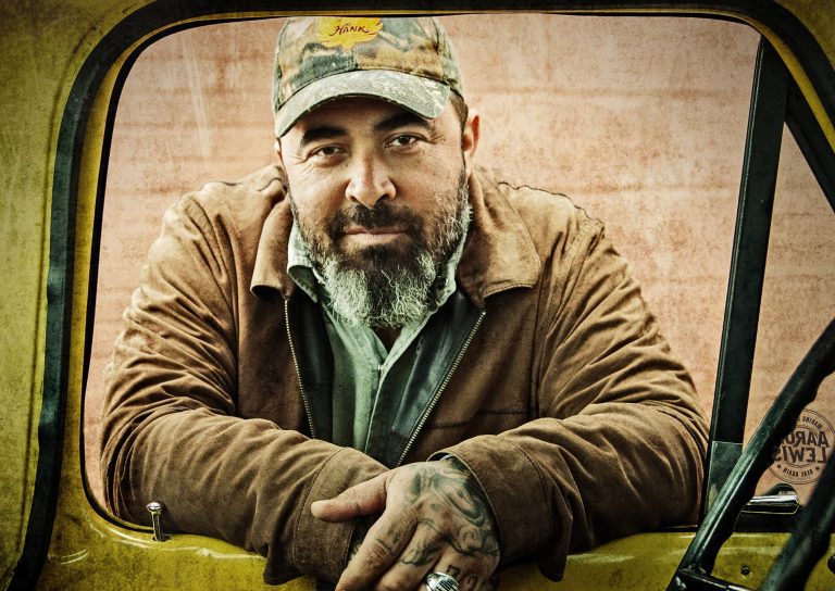 21 Inspirational Aaron Lewis Quotes for Everyone